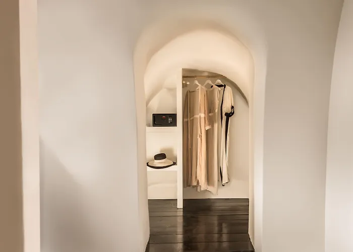 Hotell Alta Mare By Andronis (adults Only) 4*